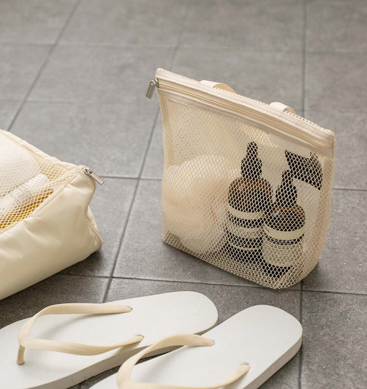 New Portable Makeup Mesh Waterproof Bath Bag