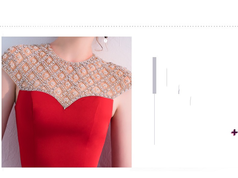 Elegantes Abendkleid mit langem Fischschwanz-Abschluss