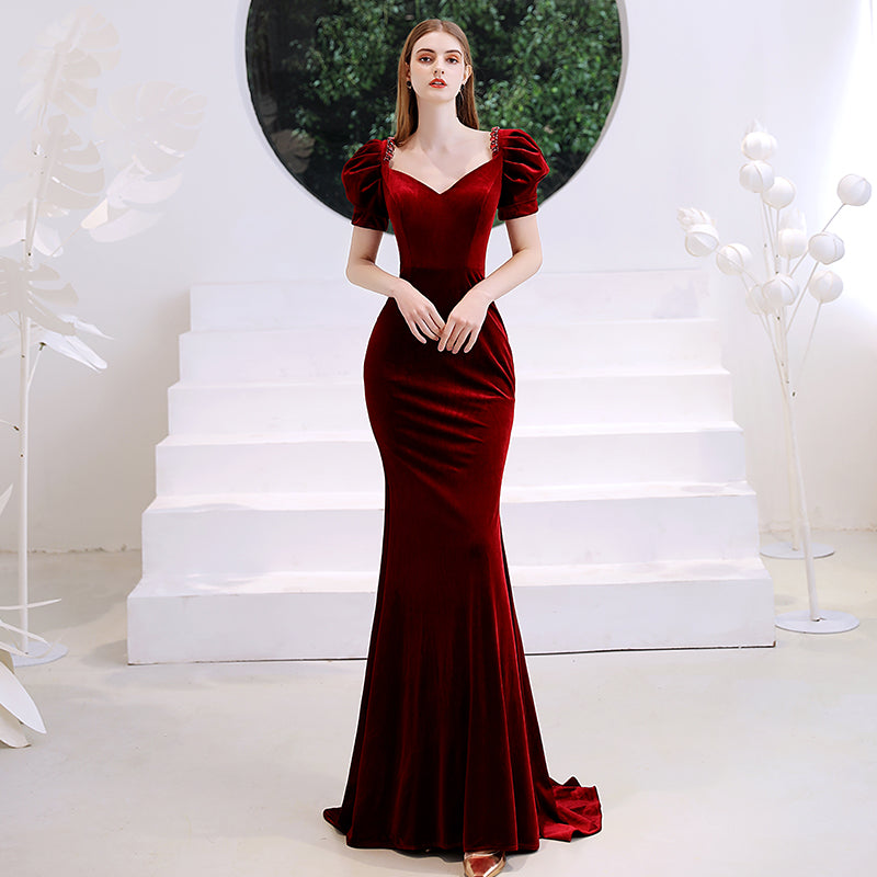 Weinrotes Fischschwanz-Abendkleid für Damen