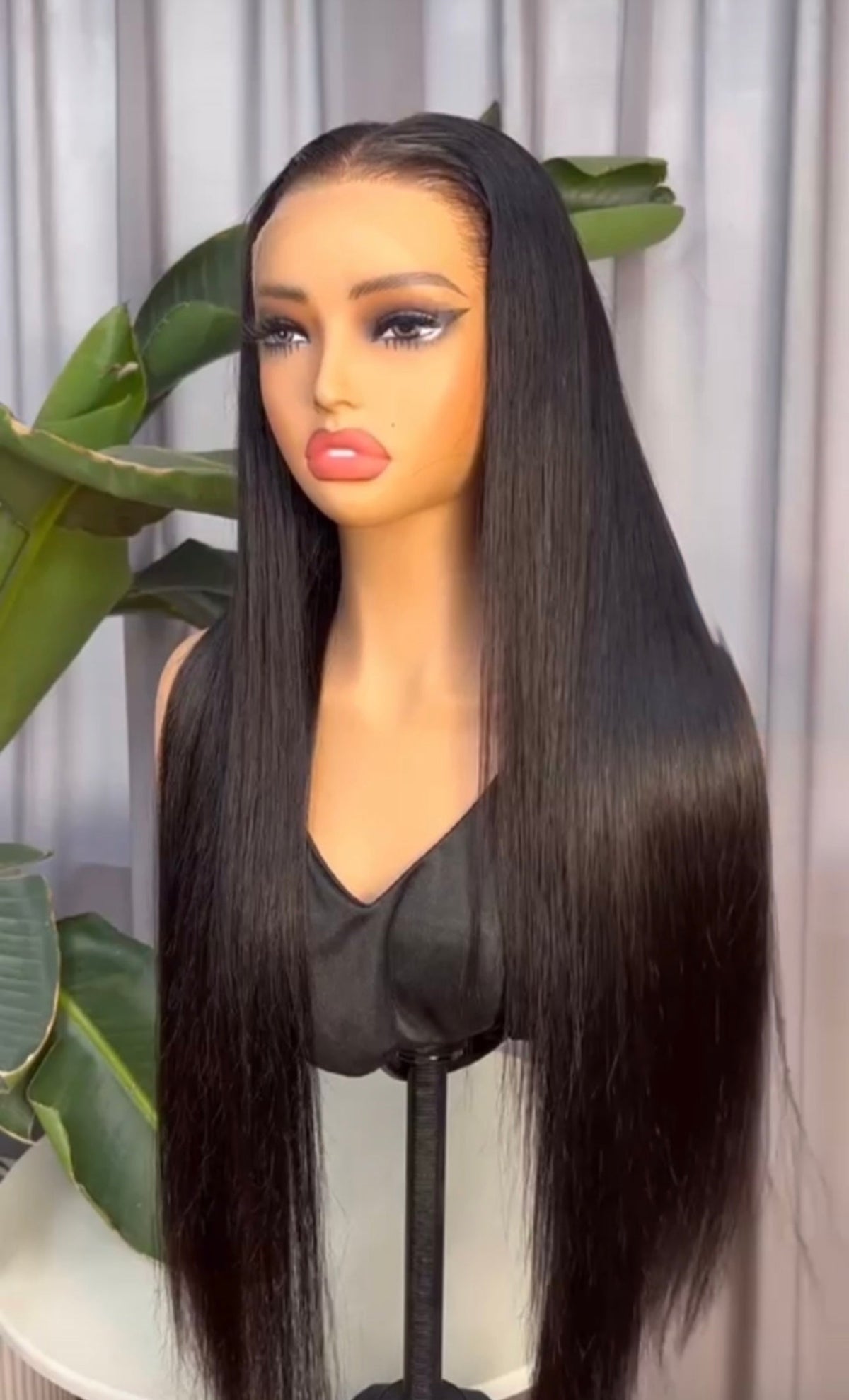 Chic Luxe Hair | Pre-Cut Lace Wig Glueless Wig Ready To Go Bone Straight 6×5 Wig 250% | 100% Human Hair