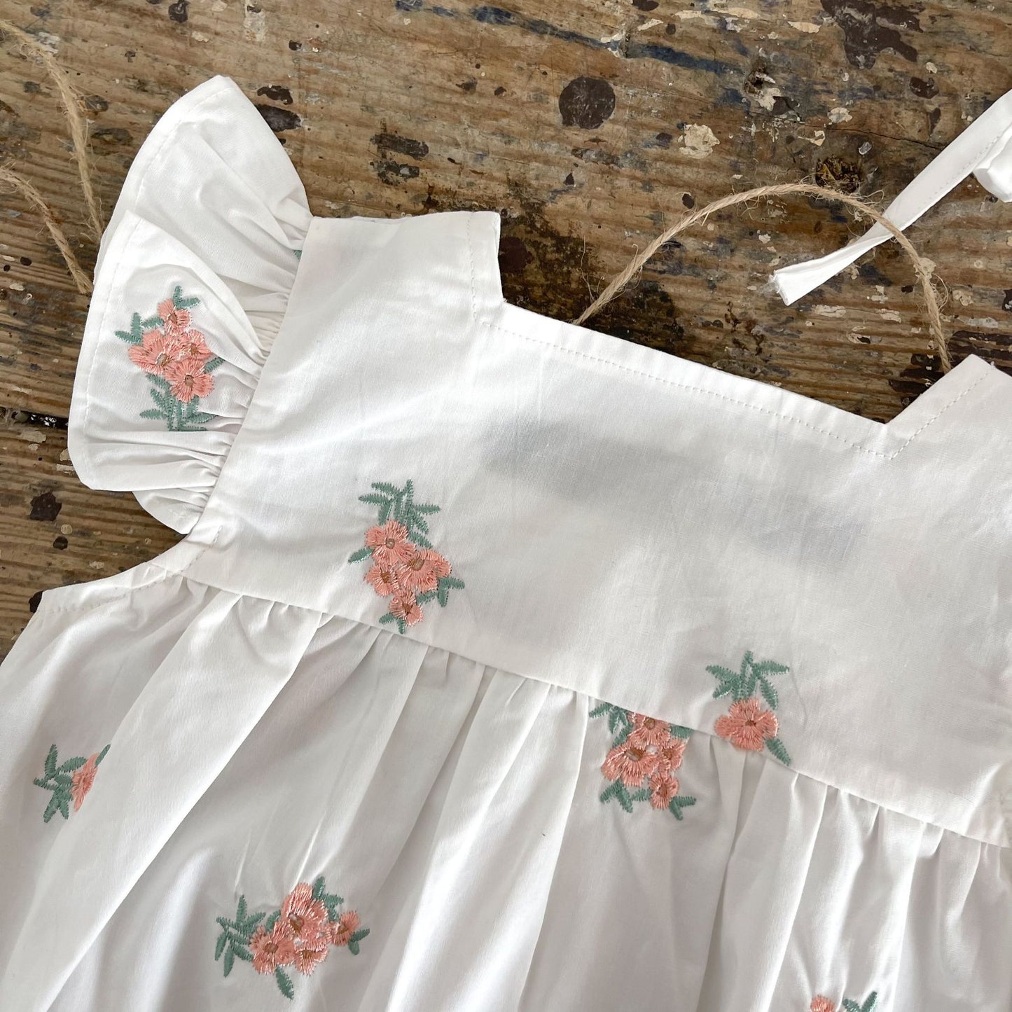 Cotton Baby Flounced Sleeve Romper Flower Embroidered Square Collar