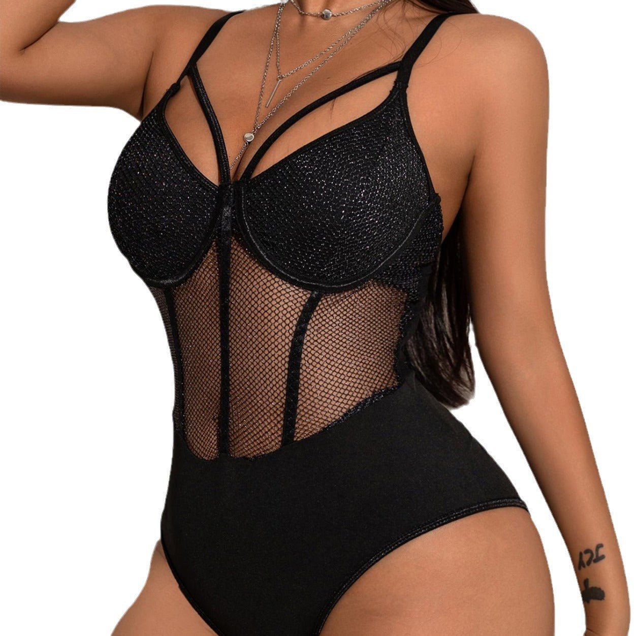 Mono de malla transparente sin mangas con tirantes triangulares