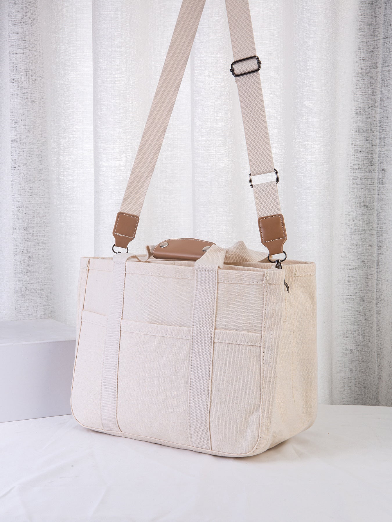 Stylish And Versatile Mother And Baby Shoulder Messenger Bag Portable