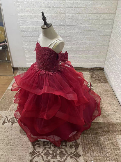 Vestido infantil con cola de sirena