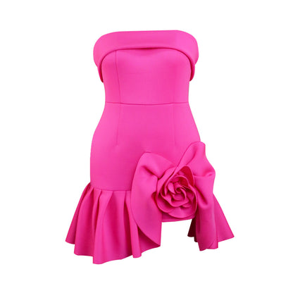 A Women's Floral Casual Off-shoulder Tube Top Dress