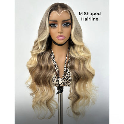 THE SIENNA 
Ash Blonde Melt Wave Wig