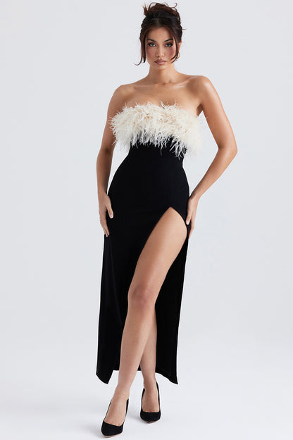 Vestido de una pieza con escote en forma de tubo y abertura alta con pelo de avestruz en contraste de color y hombros descubiertos de estilo europeo y americano