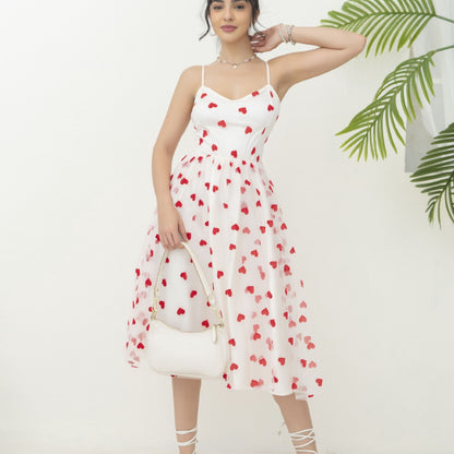 Niche Exquisites süßes Kleid mit herzförmigem Pfirsich-Flock-Netzstoff