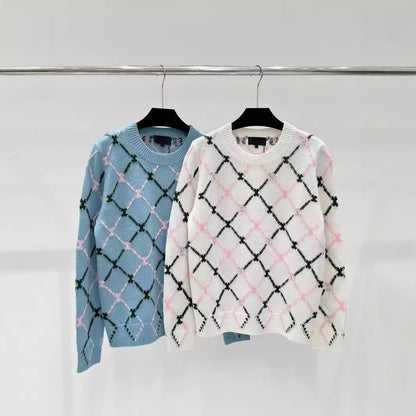 Geometric diamond grid jacquard round neck long sleeved knitted sweater sweet and fashionable sweater for women