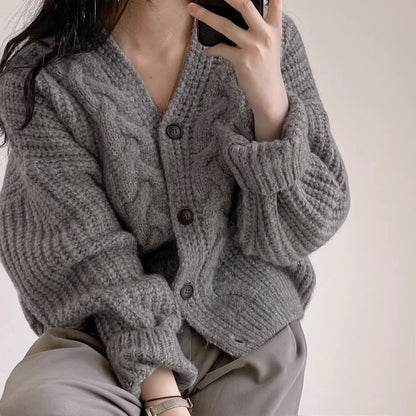 Knit Cardigan for Women Spring and Autumn Vintage Short Stature Loose Long Sleeve French Cable Knit Sweater Outerwear