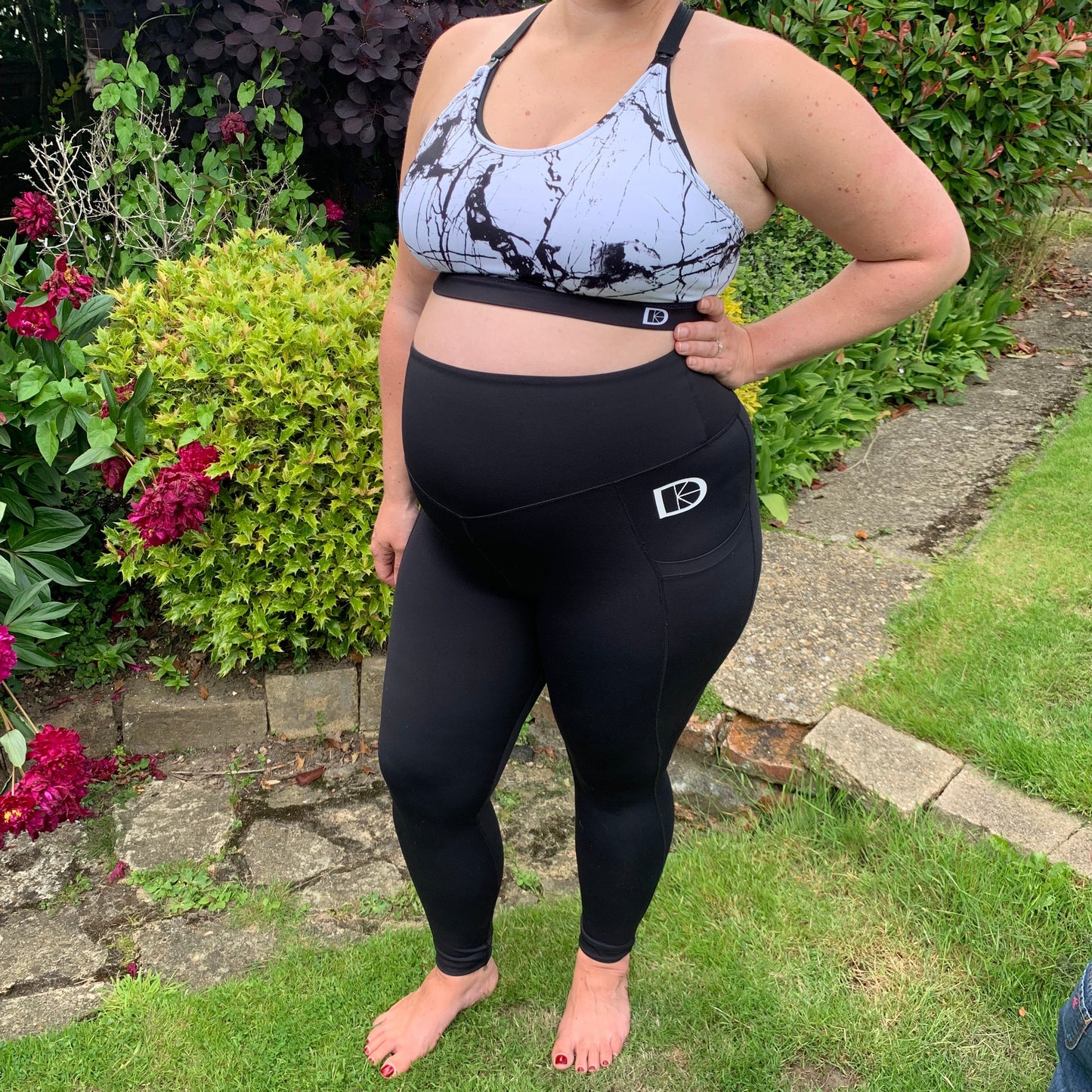 Maternity & Postnatal Active Support Leggings | Black