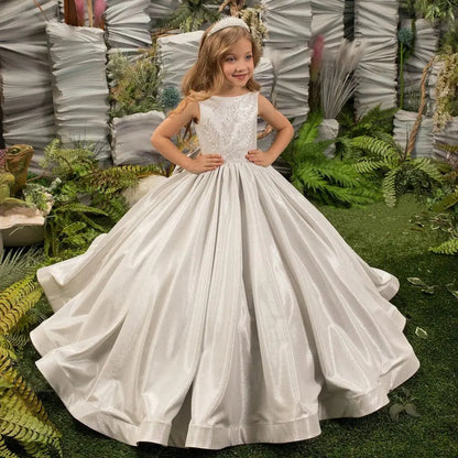 Vestido de novia infantil con cola y falda tutú de tul