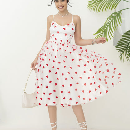 Niche Exquisites süßes Kleid mit herzförmigem Pfirsich-Flock-Netzstoff