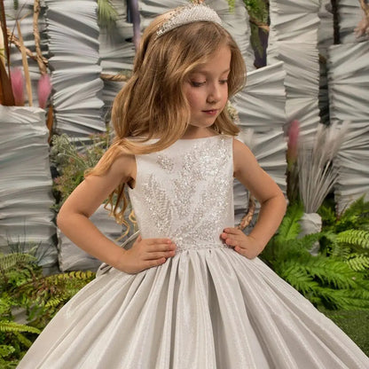Vestido de novia infantil con cola y falda tutú de tul