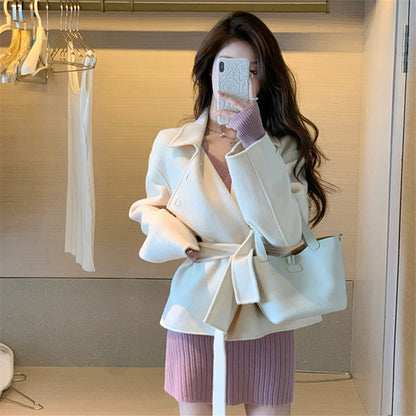 Hochwertiger koreanischer Wollmantel im Hepburn-Stil