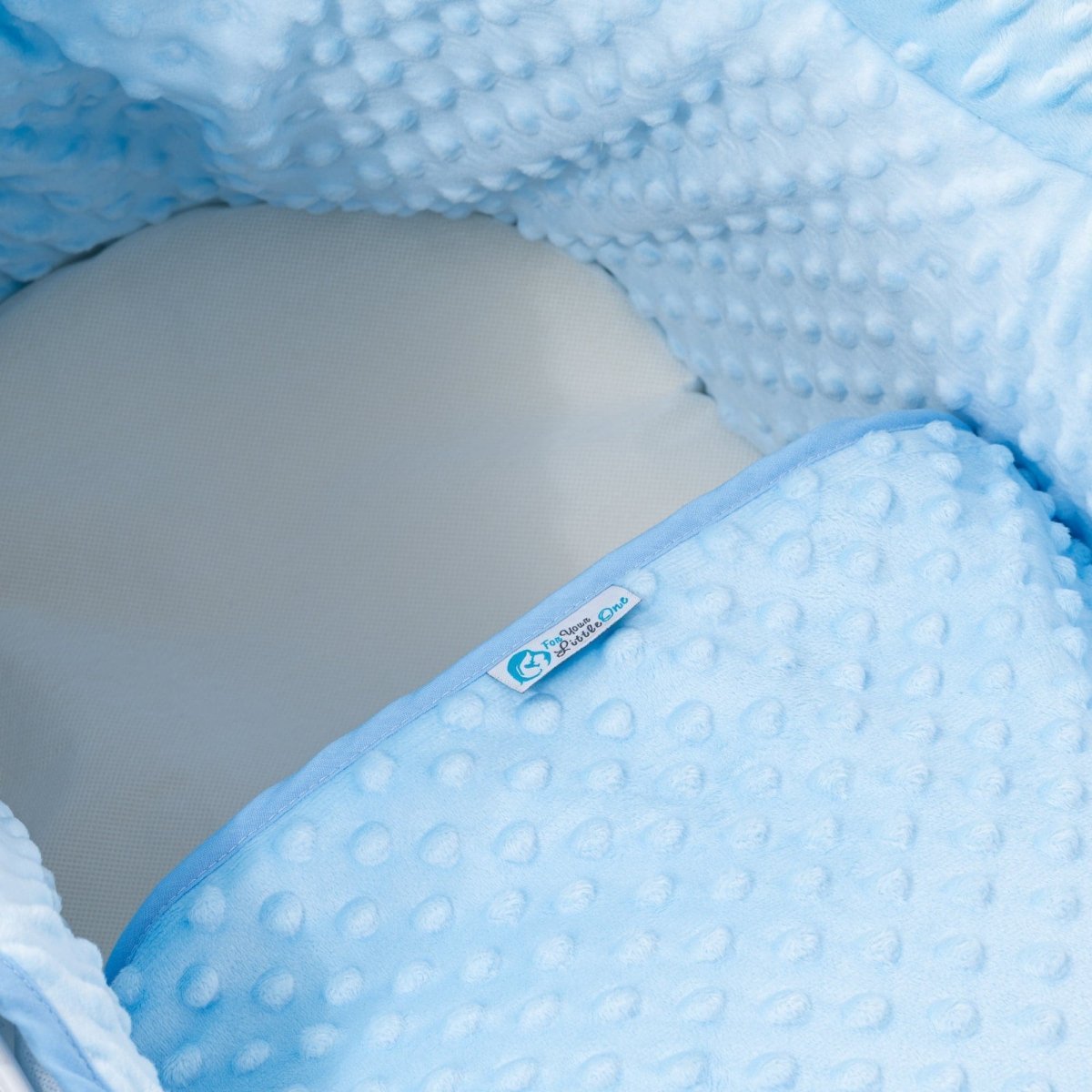 Pod Blue Dimple Moses Basket Bedding Set